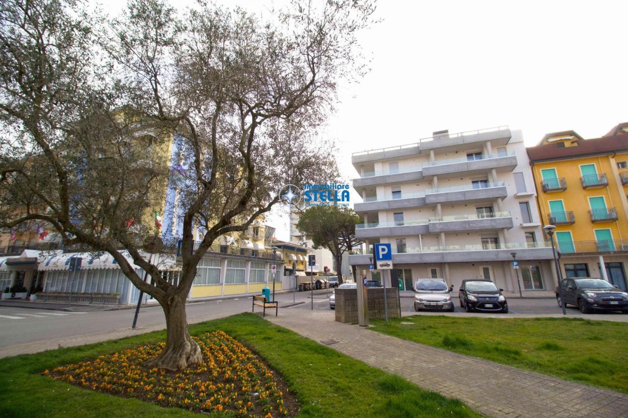 Condominio Trento 利多迪迪耶索洛 外观 照片